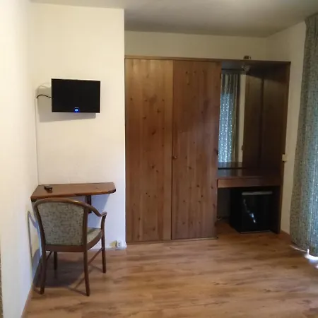 Hotel I Larici 3*