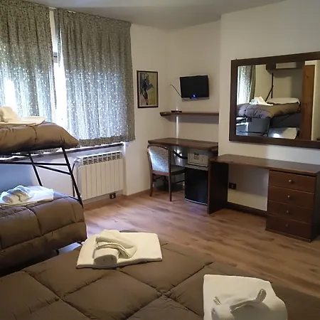 فندق I Larici باردونيكيا