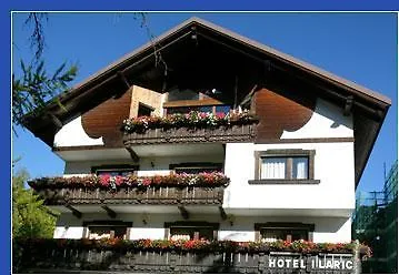 I Larici 3* باردونيكيا